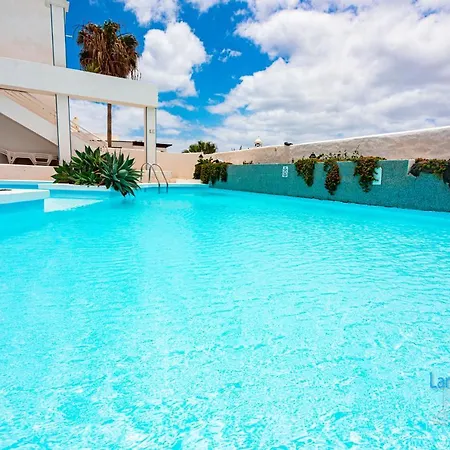Vivienda Vacacional Lory 아파트 *